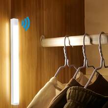 1条USB充电式LED灯带 - 冷暖色可选，带运动传感器，磁吸式安装，适用于卧室、客厅、走廊、衣柜、展示柜、宿舍、房车照明，现代LED灯，USB充电灯 - 白光 - 查看 4