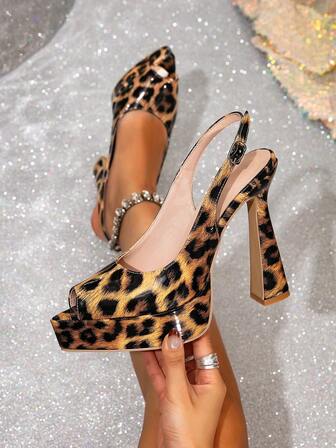 2025 Sommar Nya Chunky Heel Sandaler med Öppen Tå för Dam, Leopardtryck Platå Vattentäta Höga Klackar med Ankelrem, Plus Size Förhöjda Fashionabla Mångsidiga Festskor