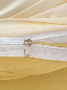 Bộ chăn ga gối 4 món (1 vỏ chăn + 1 ga trải giường + 2 vỏ gối) làm từ cotton in họa tiết lô hội, thiết kế chống trượt 360 độ, không chất làm trắng quang học, thân thiện với da, thấm hút mồ hôi tốt, mềm mại và mịn màng, bền, có thể giặt, chống phai màu, kháng khuẩn, dày dặn và ấm áp, phù hợp cho phòng ngủ, phòng khách, ký túc xá, cả gia đình, mọi mùa. - Con cừu nhỏ màu vàng, con cừu nhỏ màu vàng - Xem 11