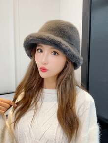 1 Women's Fashion Imitation Fur Bucket Hat - Thick Warm Windproof Winter Bucket Hat, Lined With Comfortable And Soft, Valentine's Day, New Year Dress Up Romantic Gifts Suitable For Friends, Wives, Family Ideal Gifts Winter Outfits