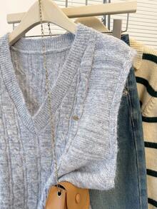 JIANHU Preppy Cable Knit V-Neck Sweater Vest For Fall Layering - Light Grey - View 6