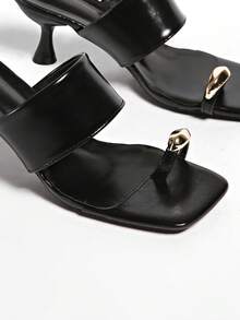 5cm New Colorblock Minimalist Wedge Thong Sandals For Women, Summer Open Toe High Heels 2025,Kitten Heels,Flip Flops - Black - View 7