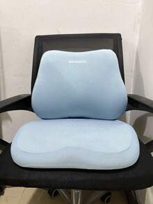 汽车增高座椅垫 + 腰部支撑套装 | 人体工学设计 | 柔软有弹性的记忆海绵 | 增高设计，视野更开阔，舒适度更持久 | 适用于轿车、SUV 和卡车，汽车座椅靠背支撑，人体工学座椅垫