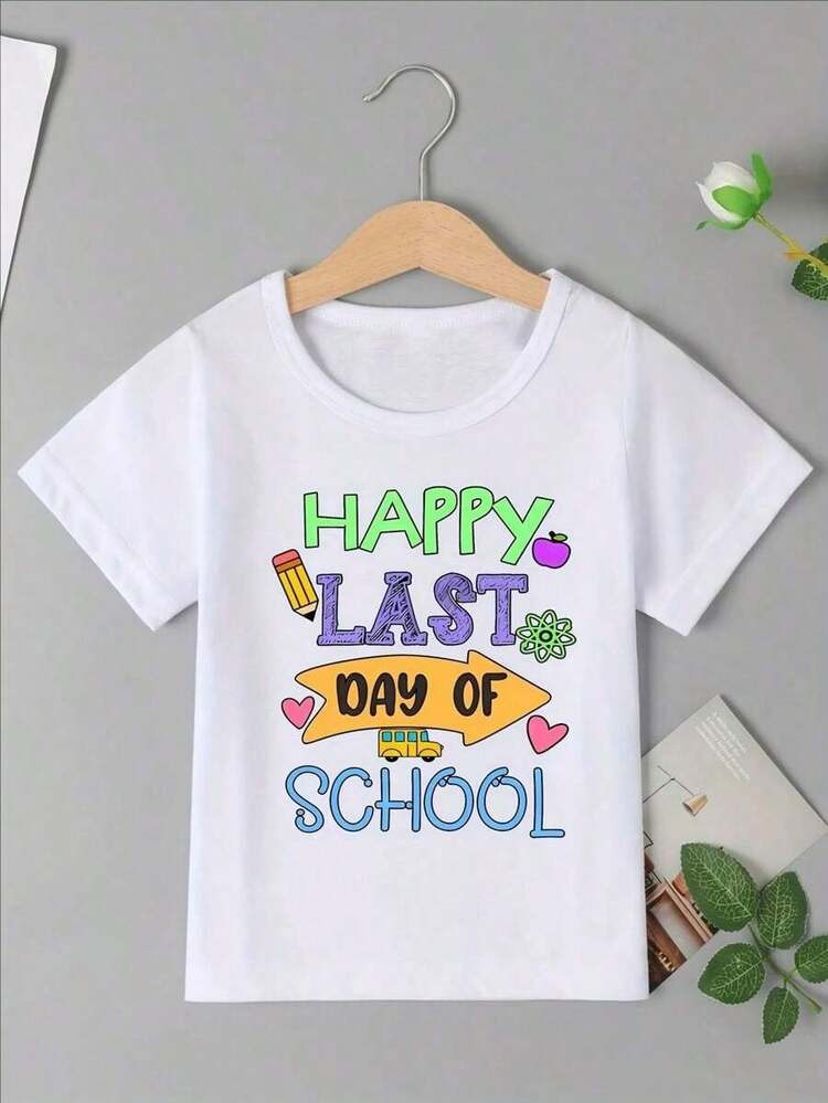 Camiseta de algodón con estampado de monograma "Último día de clases" para niñas, cuello redondo, manga corta, cómoda para el verano, ropa infantil - Blanco - Añade 12