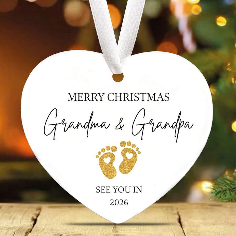 Futurs grands-parents en 2026, la plaque acrylique en porcelaine blanche est utilisée pour créer des ornements de bébé, des cadeaux de félicitations pour la grossesse et des cadeaux pour les membres de la famille. L'ornement de Noël pour bébé en porcelaine blanche acrylique. Noël approche, à bientôt en 2026. C'est le meilleur cadeau pour le couple qui s'apprête à devenir grands-parents. - Jaune citron - Voir 1