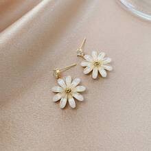 Fresh Flower Minimalist Summer Earrings Girl Heart Small Daisy Earrings Elegant Ear Accessories Needle Earrings - Silver Needle Flower Earrings - View 5