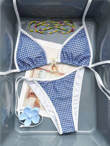 Bộ bikini SunTide màu xanh kẻ caro, kiểu dáng tam giác buộc dây cổ, có charm hình sao biển và viền trắng, gồm 2 mảnh, thích hợp cho mùa hè, đi biển, tiệc đêm, vui tươi và gợi cảm. - Xanh và trắng - Xem 5