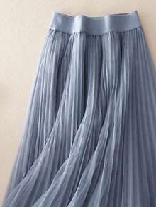 LuminousWealth Women's Elegant Pleated Mesh A-Line Skirt, Suitable For Casual Or Office Wear, Minimalist & Graceful | Polyester Mesh Skirt, Suitable For All Seasons, Great For New Year, Parties