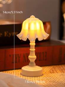 1个街灯造型LED迷你台灯，发光桌面装饰品，儿童卧室床头灯，氛围灯，客厅装饰夜灯，桌面装饰迷你夜灯 - 黃光 - 查看 7