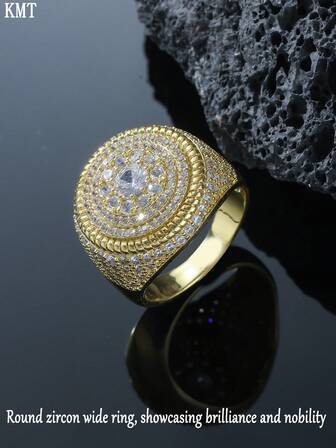 1pc Copper Inlaid Cubic Zirconia Personalized Round Luxury Exaggerated Men's Ring, Suitable For Wearing At Hip-Hop Parties, Outfits, Can Be Matched With Streetwear And High Street Fashion, Becoming The Core Highlight Of The Outfit; Also Can Be Worn As An Accessory To Showcase Personalized And Taste, Popular Among Those Who Love Flamboyant Luxury And Style Accessories.