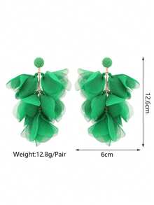 1 Pair Handmade Green Fabric Flower Tassel Earrings, Exaggerated Fashion Jewelry, Suitable For Party, Prom, Beach Vacation - Green - View 3