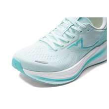 XTEP Zapatillas de running para hombres Tanceng 3.0 LITE, diseño de suela de doble tracción para absorción de impactos y rebote, ligeras y estables, lengüeta de talón, zapatillas deportivas de cordones de corte bajo, 974119110053 Verde espuma/Azul transparente