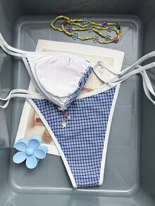 Bộ bikini SunTide màu xanh kẻ caro, kiểu dáng tam giác buộc dây cổ, có charm hình sao biển và viền trắng, gồm 2 mảnh, thích hợp cho mùa hè, đi biển, tiệc đêm, vui tươi và gợi cảm. - Xanh và trắng - Xem 8