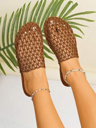 Brown Mesh Breathable Slippers, Hollow Weave Design, Flat Comfortable, Fashion Versatile, Daily Commute Women Shoes