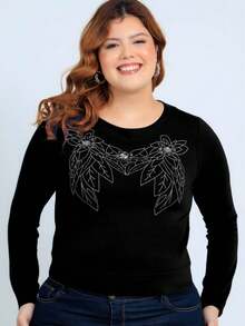 Smooth Viscose-Lycra Knit Blouse, Cropped Style, Boat Neck With Wide Facing And Long Sleeves With Double Cuffs. Features Front Embroidery, Wide Double Hem And Back Cutout. The Ideal Piece To Stay Warm And Fashionable In Winter! - 黑色 - 查看 8