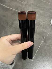 Bộ 2 cọ trang điểm Kabuki đầu phẳng, cọ trang điểm cao cấp dùng cho kem nền dạng lỏng, kem và phấn phủ, tán đều, pha trộn và trang điểm mặt, quà tặng kèm theo. - màu đen - Xem 19