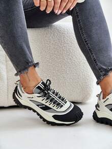 Big Star Women's Premium Platform Sneakers, Made Of Natural Leather And Textile Material, With Shock-Absorbing HI-POLY SYSTEM Insole From Recycling, Perfect For Everyday Styling White Black - Black - View 9