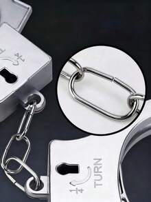 仿真手铐——轻便易用，是抓贼角色扮演游戏的理想道具，也是完美的舞台表演配件、必备的趣味派对游戏道具和理想的节日礼物之选。 - 彩色 - 查看 8