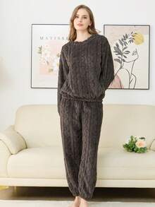 秋冬提花拉链法兰绒家居服套装，加厚天鹅绒面料，拉链设计，女士保暖睡衣