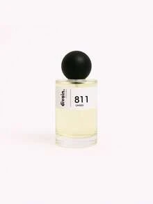 Perfume unisex divain. Caramel Pistachio - Fragancia oriental gourmand con notas de pistacho caramelizado y almendra, corazón de jazmín y heliótropo, y fondo adictivo de caramelo, vainilla, sal y sándalo. Ideal para días fríos, ofrece confort sensorial y un aroma dulce, envolvente y adictivo. - divain. Caramel Pistachio - Ver 1