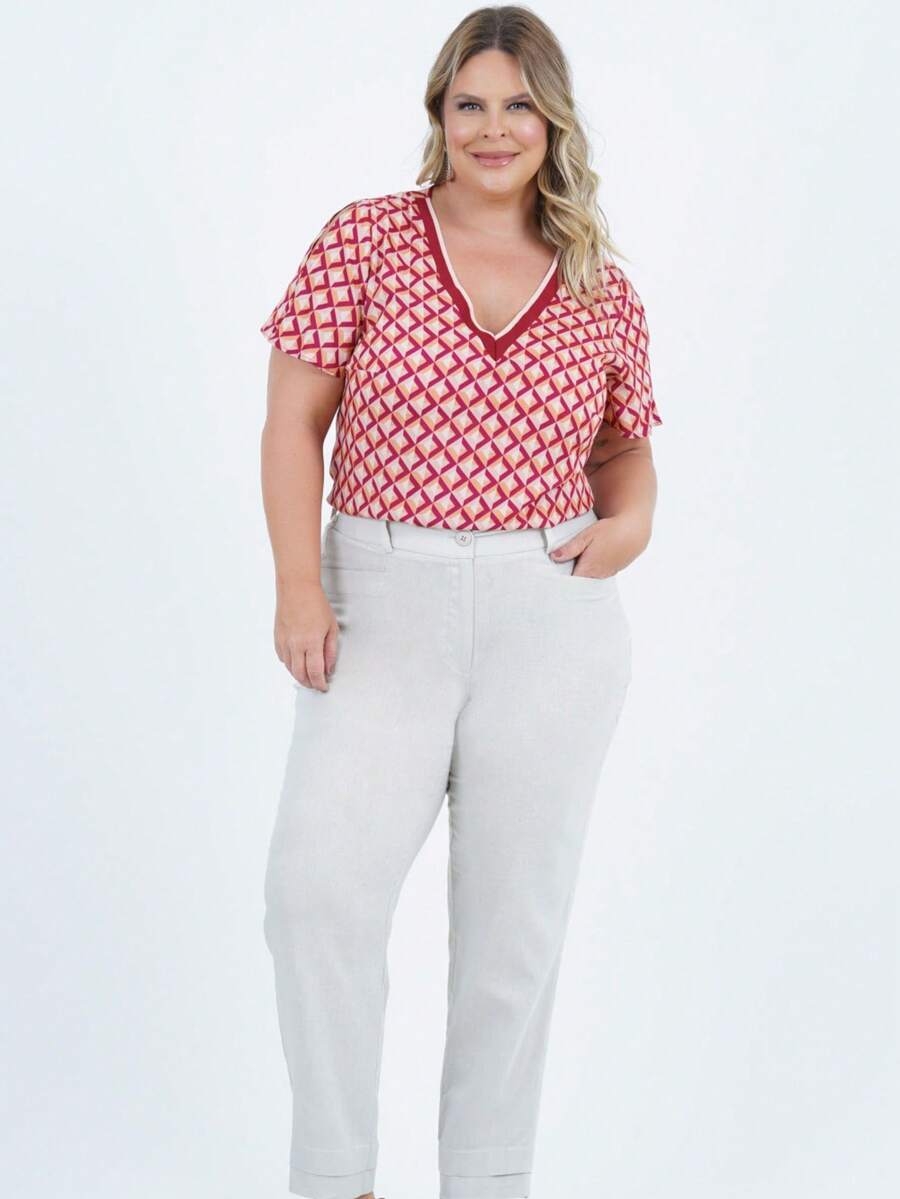 Women's Plus Size Short Sleeve Graphic Blouse - 酒紅色 - 查看 1