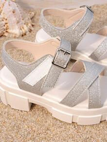 1 Pair Girls' Silver Sequin Criss-Cross Strap Sandals, Sequin Upper Material Shiny And Eye-Catching, Adjustable Buckle Design, Open Toe Low-Top Style, Thick Flat Sole, Sweet And Fresh Fashion, Suitable For Summer Birthday Parties And Festivals - Silver - View 7