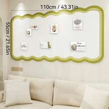 1个超大波浪形边框毛毡留言板，附赠约35个彩色图钉，多用途墙面装饰，适用于家庭、学校、办公室、照片展示、留言板、学习用品，适合圣诞节、万圣节、情人节、新年、生日庆祝活动。