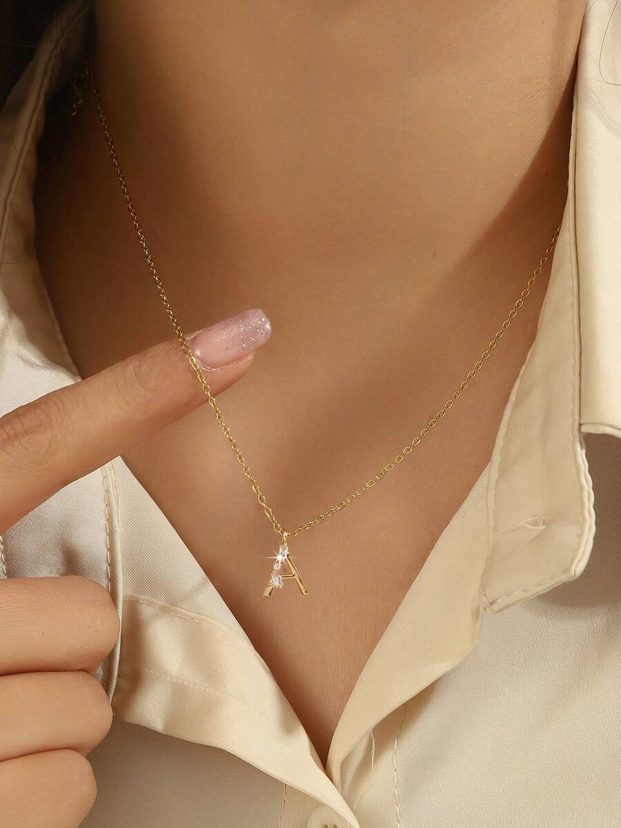 1件女士镀铜锆石字母吊坠项链，镶嵌彩色锆石，简约时尚，适合日常佩戴、约会、聚会、晚宴等场合。 - 金黃色 - 查看 1