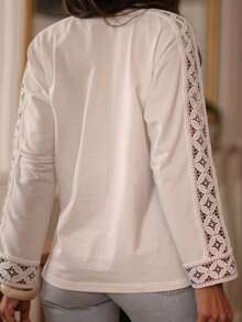 Women's Elegant Spring/Summer New T-Shirt, Lace Patchwork Ruffle Trim Solid White Casual Pocket Round Neck Tee - White - View 3