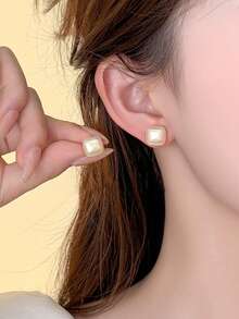 4pcs/Set Minimalist French Cube Sugar Faux Pearl Stud Earrings, Geometric Square Luxury Elegant Versatile Earring Set, Suitable For Women Daily & Festival Wear - Set C - View 4