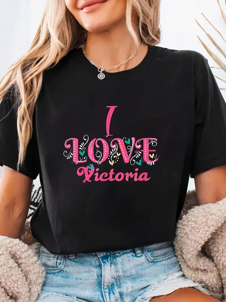 Women's Black T-Shirt - Stretch Polyester/Spandex Blend, Casual Everyday Tee - Victoria Day Graphic Letter Top - Machine Washable Women's Tee, Ladies' Tees, Seasonal Fashion, Lettering, Comfortable Fit, Relaxed Wear, Stylish Lettering, Durable Construction, Short Sleeve Tee, Weekend Wear - 黑色 - 查看 1