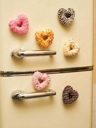 סט של 6 מקלות למקרר בצורת לב אחד של סופגניות, קישוטי מלאכת יד, קישוט חדר, פריטי צילום בצורת אהבה, ציוד למסיבה, מתנות לחברים