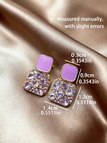 一对紫色几何复古方形水钻吊坠耳环，适合女士日常及节日佩戴（注：水钻位置可能与图片略有不同，请参考详情图） - 彩色 - 查看 3