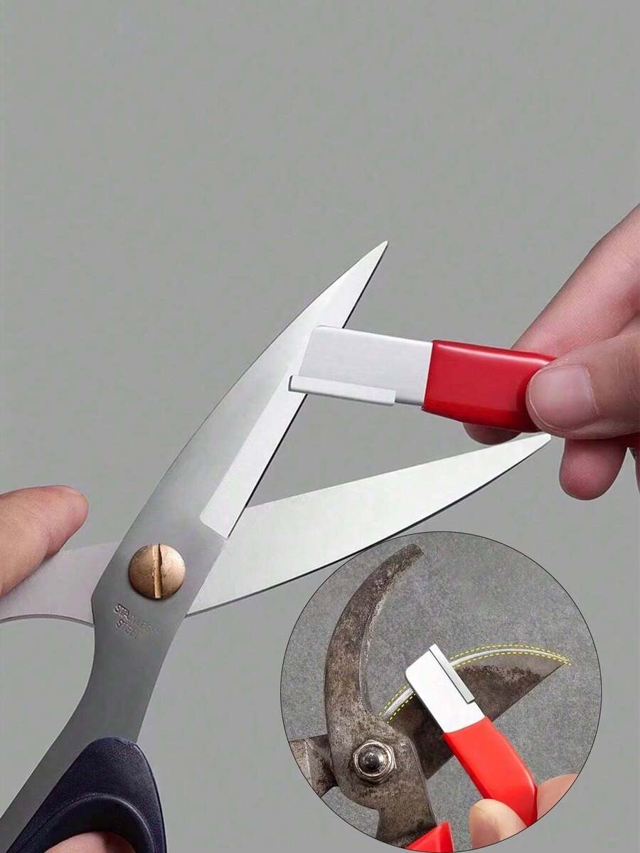 1个便携式磨刀器 - 不锈钢材质，非常适合户外和厨房磨刀