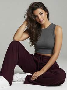 Women's Casual Modern Stylish Sweatpants With Flare Leg, Structured Fit, Sophisticated, Soft - Màu Đỏ Sâu - Xem 7
