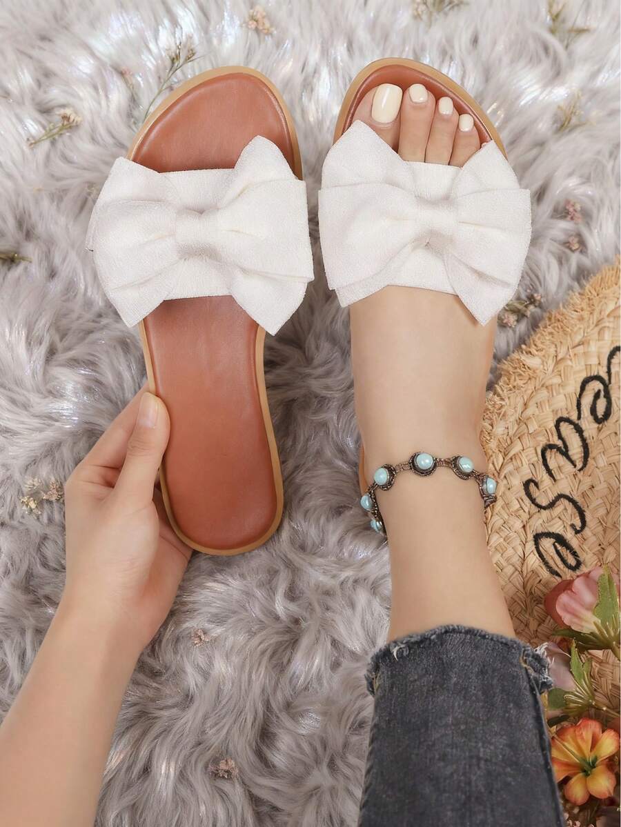2026 Fashion And Comfortable Fabric Bow Artificial Leather Thickened Midsole Comfortable Square Toe Slippers - White - View 1
