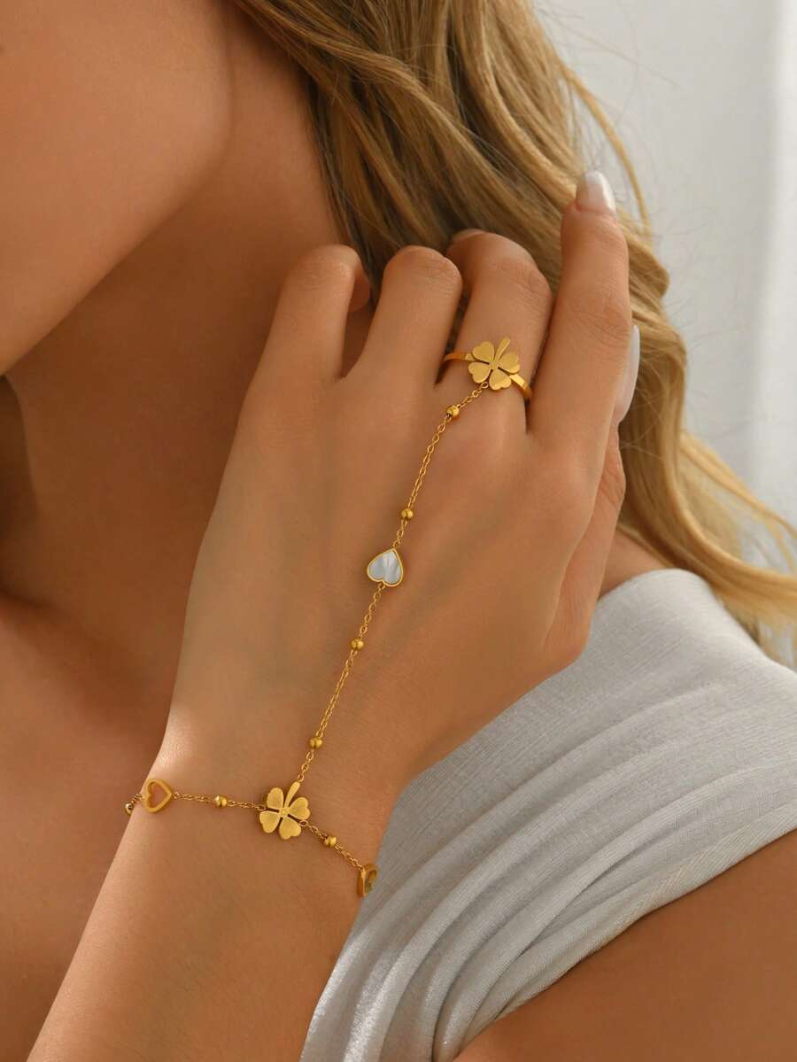 1pc Lucky Four-Leaf Clover Pendant Gold Chain Bracelet, Elegant Stainless Steel Beaded Bracelet, Heart Shell Pendant Bracelet, Waterproof Accessory, Suitable For Women's Daily Wear Or Gift