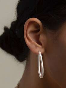 1 对 S925 纯银镂空水滴耳环，简约时尚百搭夸张个性银环耳环，低调优雅，送给母亲、女朋友、最好的朋友、生日、日常佩戴的慷慨礼物