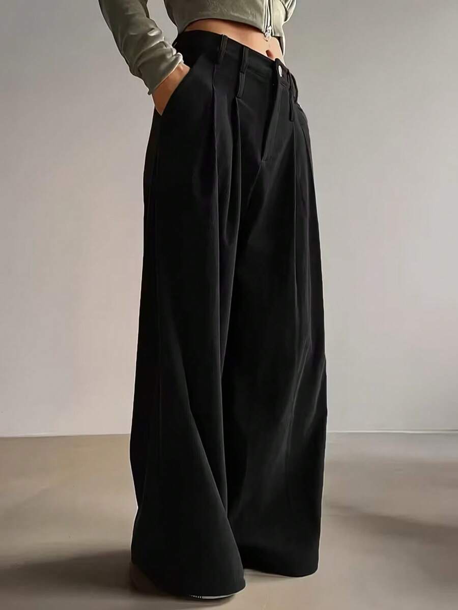 Valentine's Day Women Loose Fit Black Wide Leg Trousers With Pleated Design, Button And Zipper Closure, Full Length