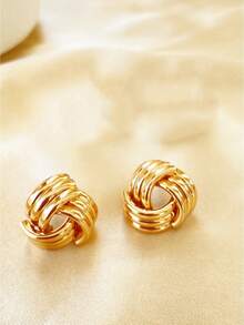 1 Pair Fashionable Gold Metal Multi-Layer Knot Design Stud Earrings, Double Hoop Earrings, Eye-Catching Dangle Earrings, Unique Earrings. (The Product Color May Vary Slightly Under Different Display/Lighting Conditions) - Golden a - View 8