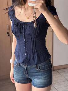 Women Summer Short Sleeve Tops Square Neck Button Down Ruffle Hem Shirts Y2K Going Out Babydoll Blouse - 藍色 - 查看 2