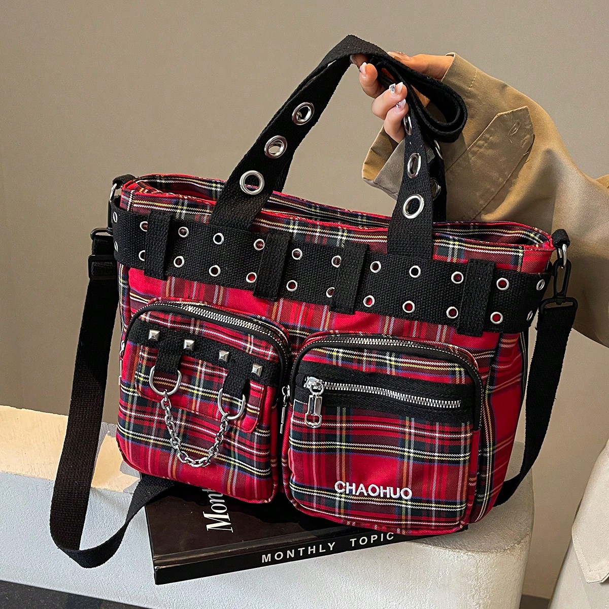 Vintage Checkered Large Capacity Tote Bag, Hot Girls Cool Punk Y2K Shoulder Bag, Women's Rivet Embellished Crossbody & Handbags, Versatile Multiple Pockets Solid Color Outdoor Travel Satchel Bag, Casual Daily Commuting Shopping Messenger Bags