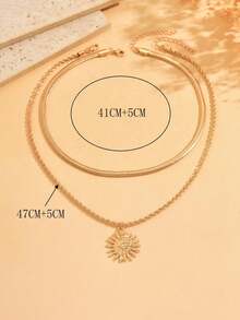 2pcs/Set Minimalist Versatile Gold Snake Chain Necklace, Fashionable Luxurious Metallic Twist Chain With Sun Pendant, Suitable For Daily Wear, Decoration And Gatherings - Multicolor - View 4