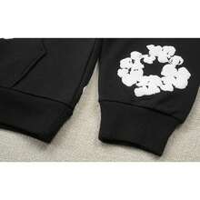 Denim Tears 'Sweatpants 'The Cotton Wreath' Pants Graphic And Drawstring For Unisex Adult - SOLE SERIOUSS, Women's Casual Drawstring With Modern Men Breathable Technology, Versatile Street Style Joggers Suitable For Streetwear, Casual Daily Wear, Weekend Outings, Music Festivals, Social Gatherings And More, Making It A Great Gift For Boyfriends Or Husbands.Sweatpants Sweats Wide For Men Sweat Pants Baggy Sweatpants - 黑與白 - 查看 10