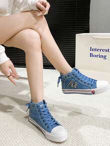 运动金属孔眼系带鞋，适合秋季居家、上学、户外活动穿着。 - 淺藍色 - 查看 4