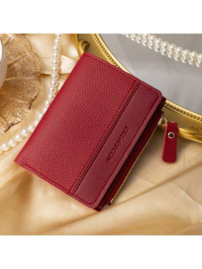 Cartera pequeña con detalles de letras rojas, cartera plegable pequeña, cartera delgada para mujer, billetera ligera y portátil con espacio para tarjetas de crédito y llaves, cartera corta, diseño moderno y lindo, regalo ideal para cumpleaños, Navidad, aniversario, mujeres, niñas, damas, femenino, útiles escolares para la escuela, dormitorio y vuelta al cole