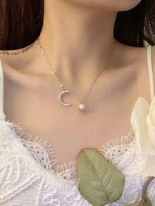 1pc Crescent Moon Shaped Pendant Necklace, Fashion Accessory For Women, Suitable For Vacation, Gift - Moon Necklace - View 3