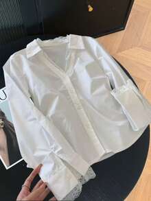 1件女士时尚白色衬衫，高品质衬衫，适合圣诞节装扮、返校派对、春夏约会、感恩节等场合。 - 白色 - 查看 5