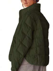 Chaqueta acolchada corta y ancha para mujer, ligera, resistente al agua y empaquetable para el invierno - Verde - Ver 3