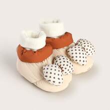 Zapatos de invierno de estilo nuevo para bebés de 0 a 1 año, zapatos de algodón con aislamiento de felpa, suela blanda, aislamiento del piso y botas de felpa para bebés - Albaricoque - Ver 7